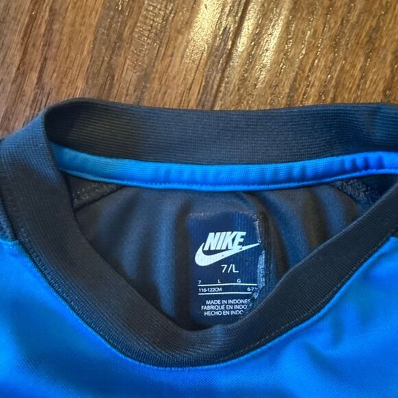 Boys Nike size 6/7 tshirt muscle tank bundle - Picture 6 of 9